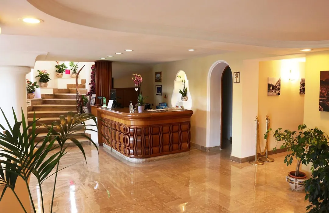 Bougainville Luxury Boutique Hotel-1